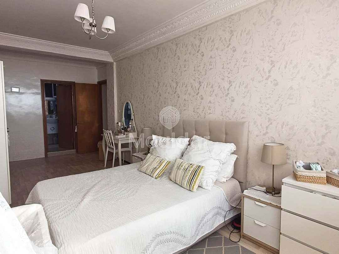 For Sale: Spacious Apartment in Rabat - 205m² of Elegance - Photo 12