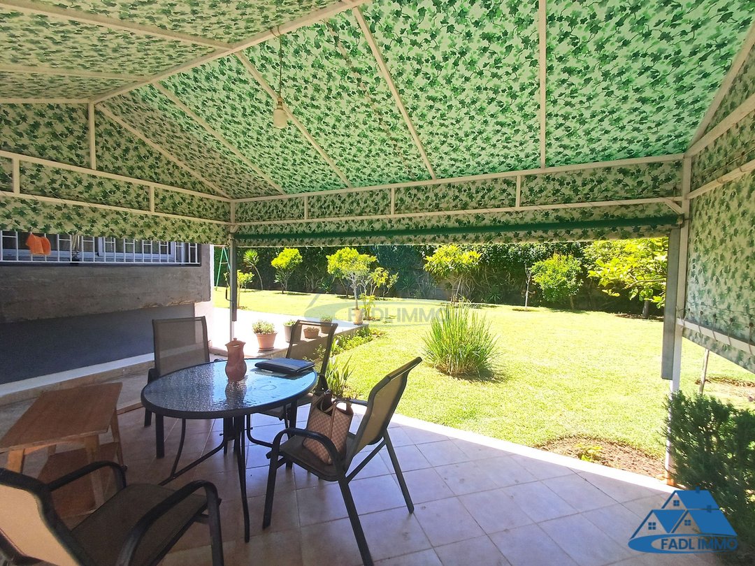 بيع فيلا فسيحة 963 م² في سوسة الرباط - Photo 2