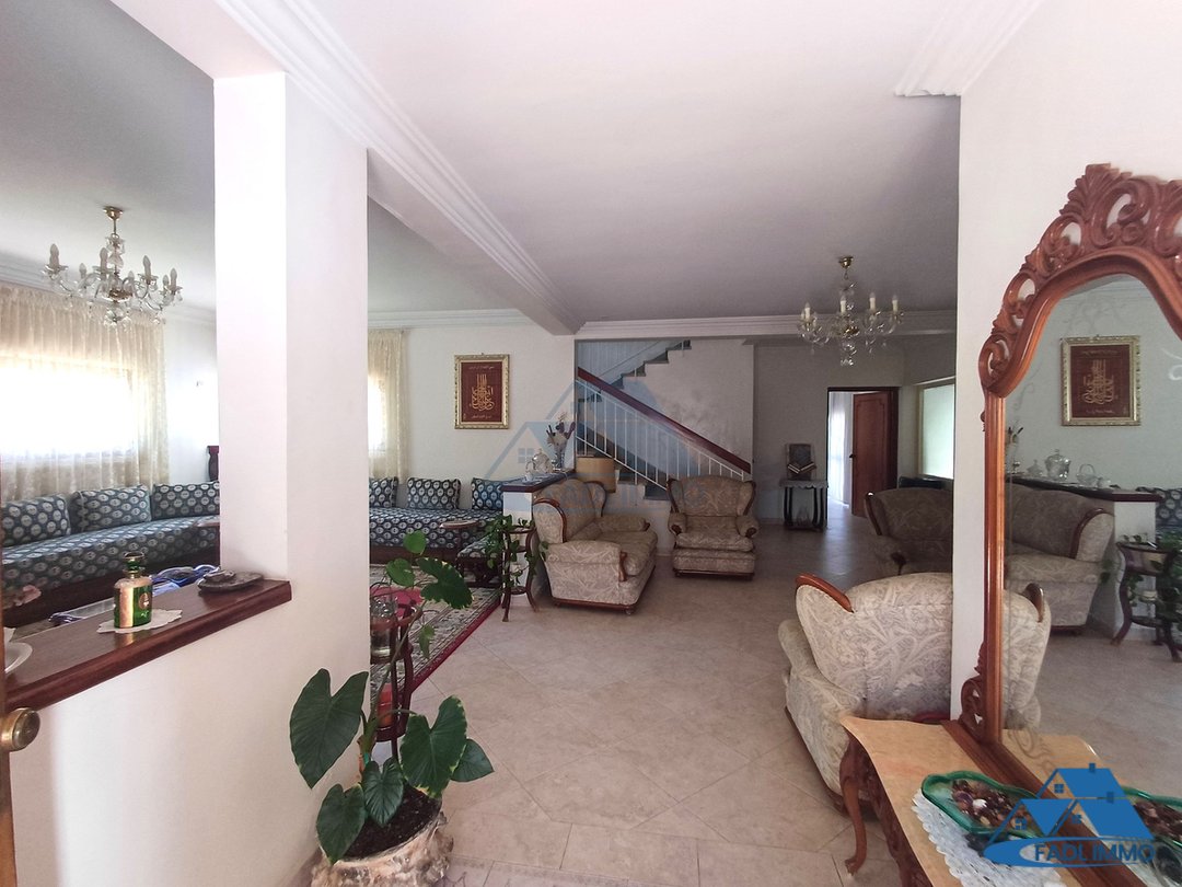 بيع فيلا فسيحة 963 م² في سوسة الرباط - Photo 5