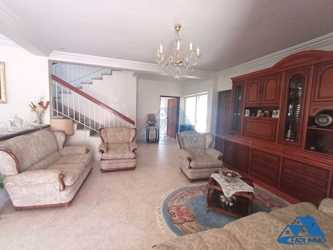 بيع فيلا فسيحة 963 م² في سوسة الرباط - Photo 8