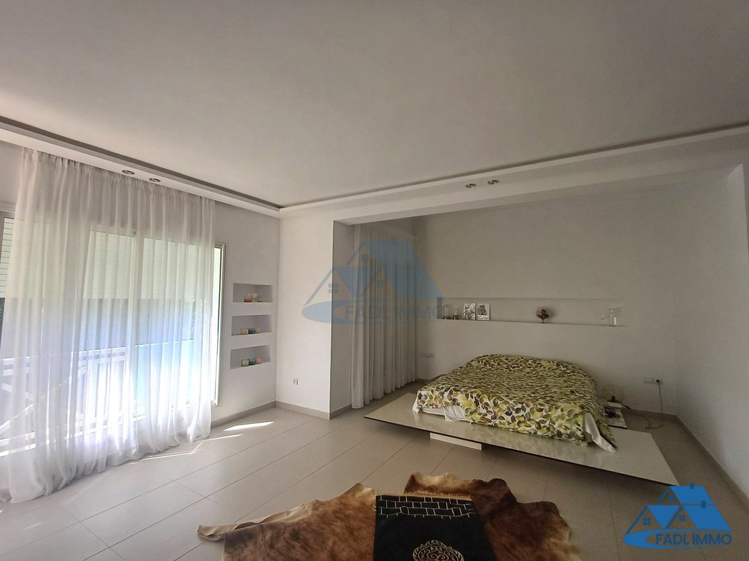 بيع فيلا أنيقة 850 م² في بساتين المنزه - Photo 12