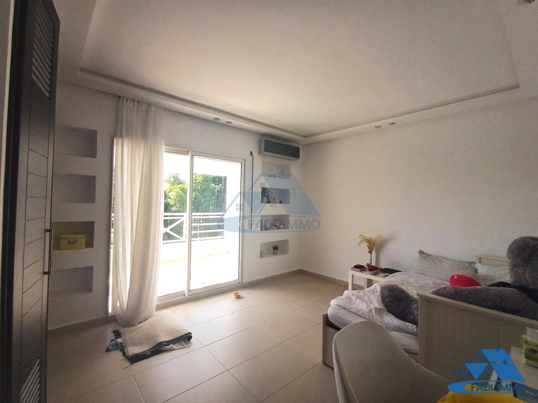 بيع فيلا أنيقة 850 م² في بساتين المنزه - Photo 14