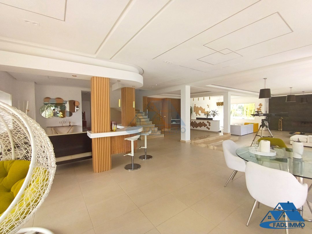 بيع فيلا أنيقة 850 م² في بساتين المنزه - Photo 8