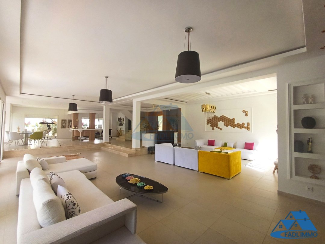 بيع فيلا أنيقة 850 م² في بساتين المنزه - Photo 6