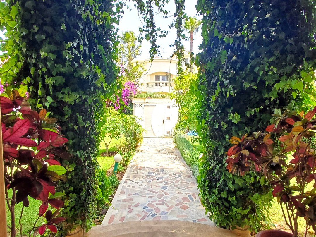 VILLA Espaçosa À Venda em Rabat - Hay Nahda - Photo 6