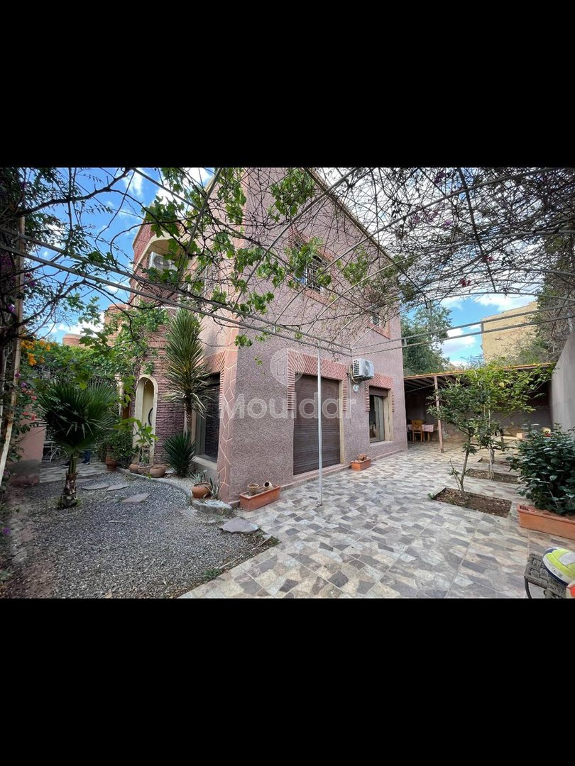 Marrakeş'te Satılık Çarpıcı Villa - 3 Yatak Odası - Photo 12