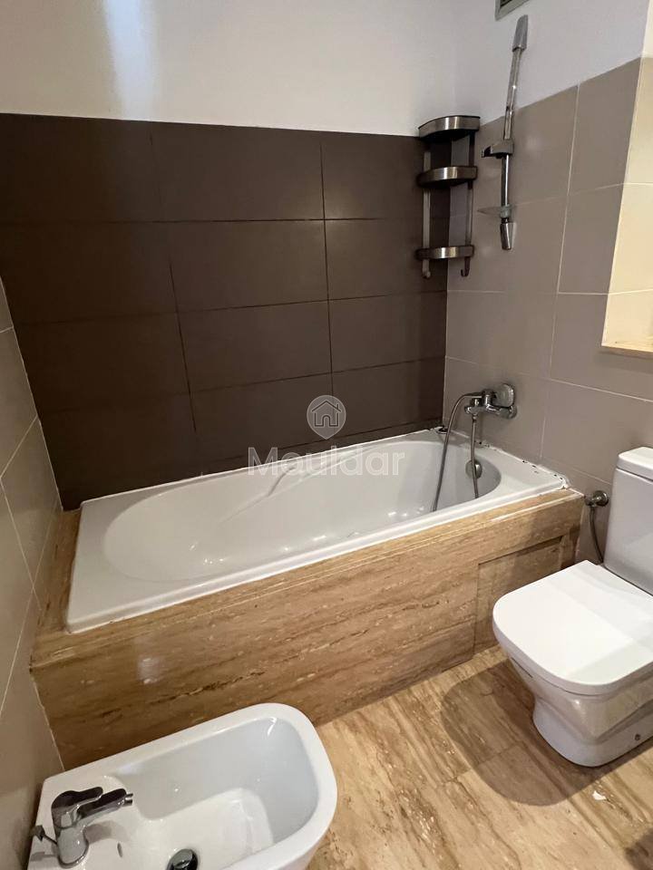 Apartment in Dar Bouazza: Elegance and Comfort of 73m² - Photo 22