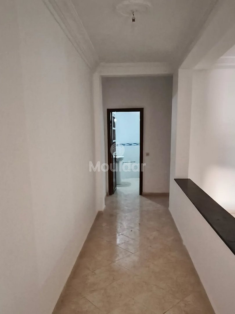 Zu verkaufen: Διαμέρισμα 3 υπνοδωματίων στην καρδιά της Κένιτρο - Photo 3