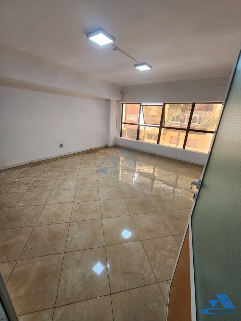 Oficina fachada en alquiler en Mimosas de Kénitra - Photo 1