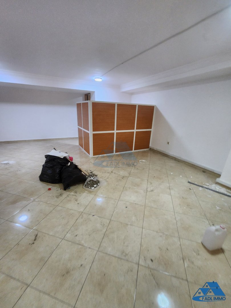 Oficina fachada en alquiler en Mimosas de Kénitra - Photo 6