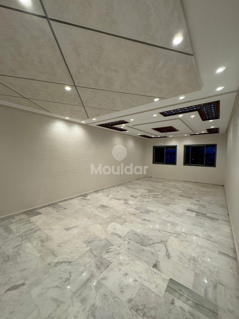 3-Bedroom Apartment for Sale in Fes - Spacious 128 m² - Photo 1