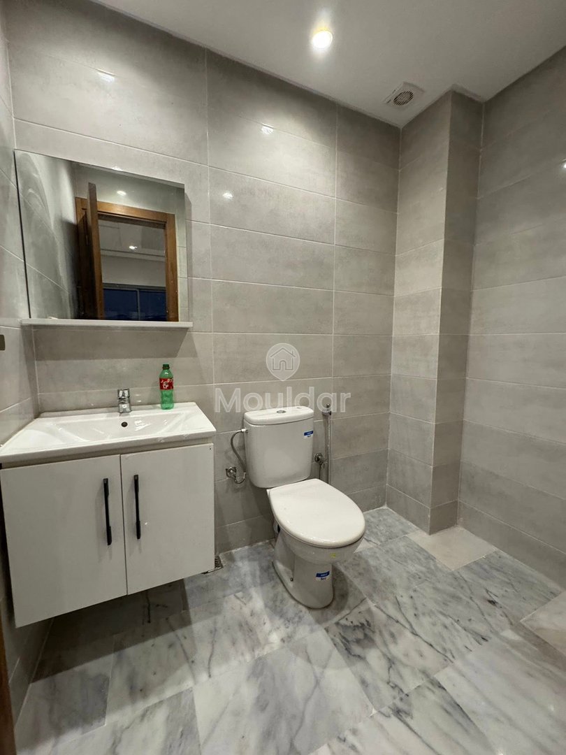 3-Bedroom Apartment for Sale in Fes - Spacious 128 m² - Photo 19