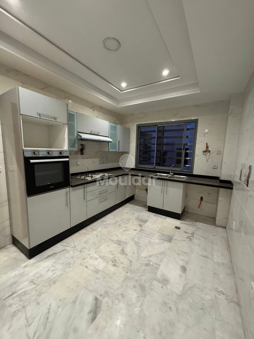 3-Bedroom Apartment for Sale in Fes - Spacious 128 m² - Photo 15