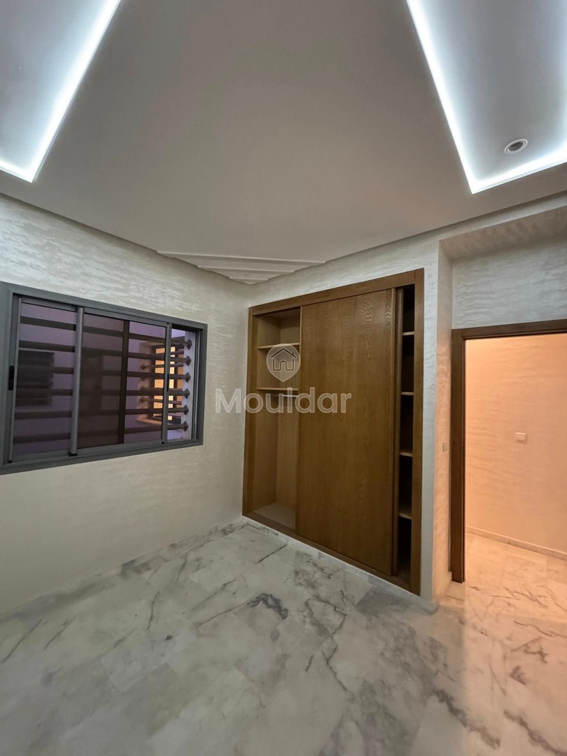 3-Bedroom Apartment for Sale in Fes - Spacious 128 m² - Photo 10
