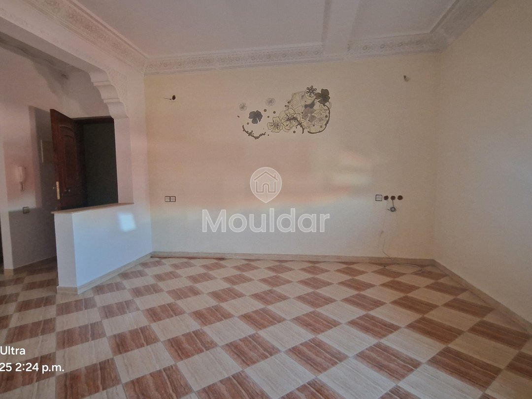 Spacious Apartment for Sale in Ksar el-Kebir - 3 Bedrooms - Photo 5