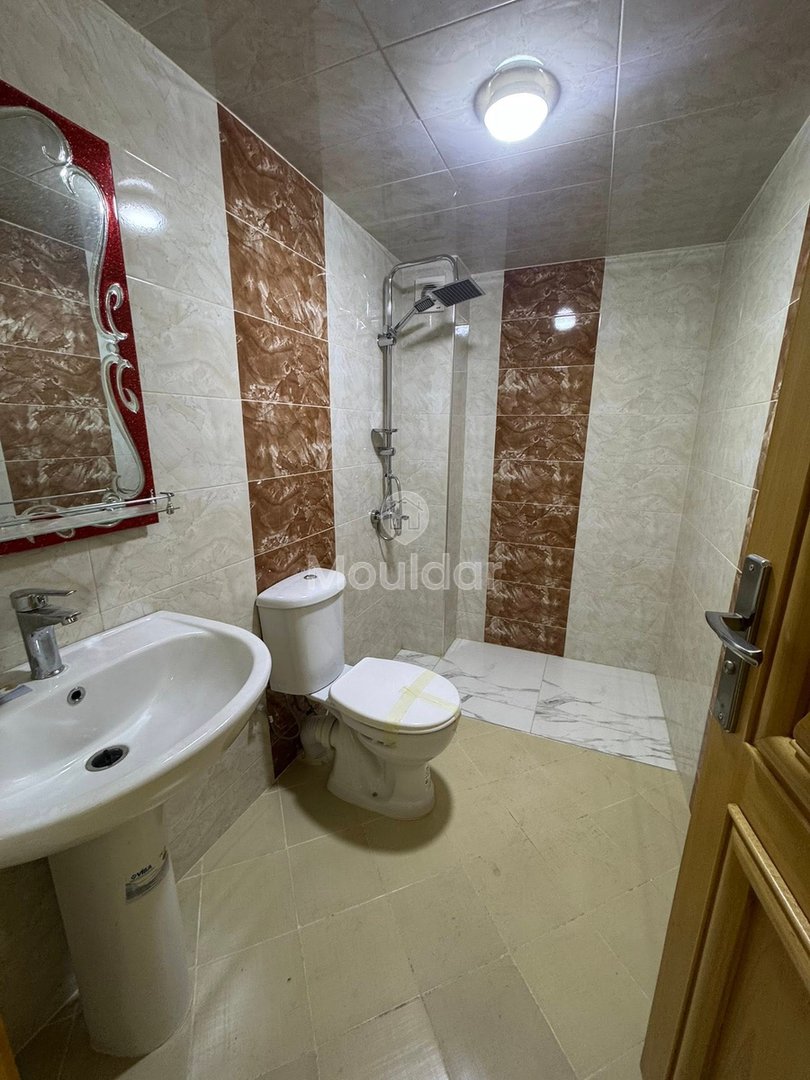 Proponiamo in vendita un magnifico appartamento al primo piano con una superficie totale di 117 metri quadrati. - Photo 16