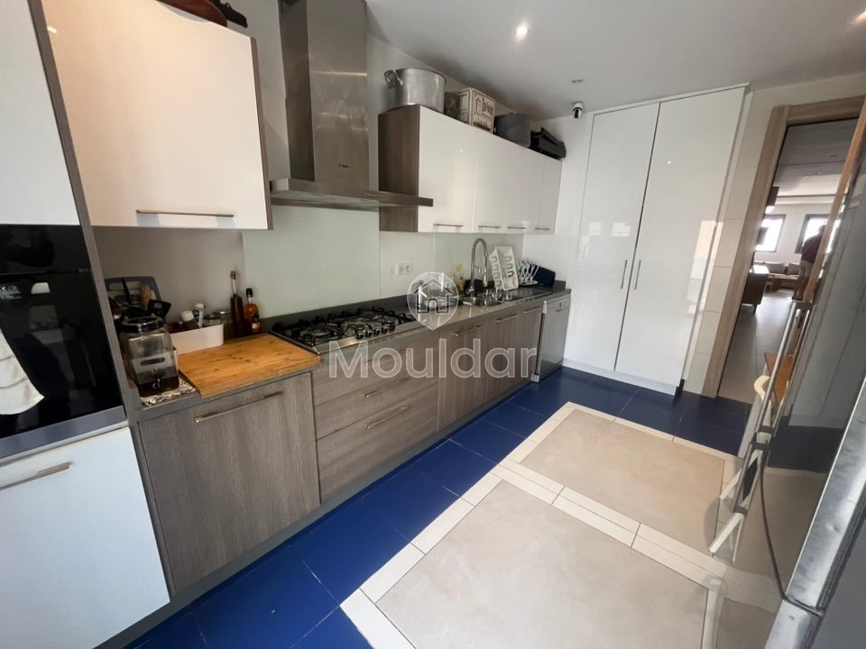 Apartment for Rent: 3 Bedrooms in the Golden Triangle, Casablanca - Photo 11