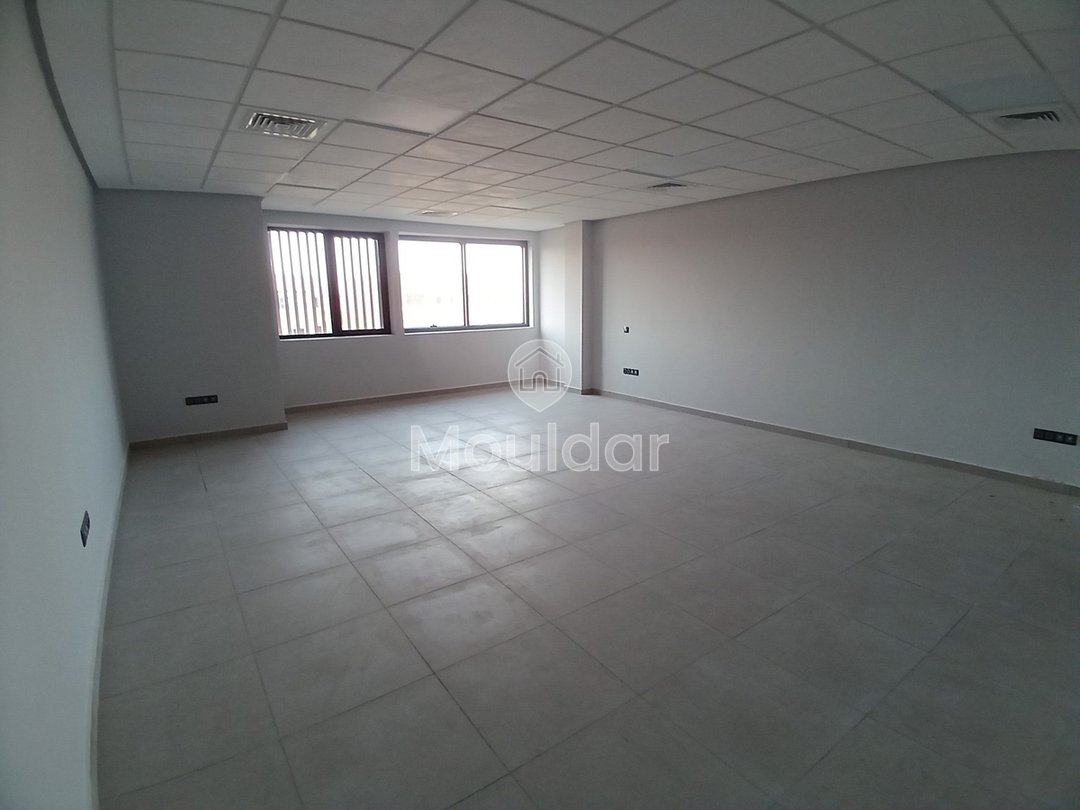 مكتب للإيجار في مراكش - مساحة مثالية 64م² - Photo 3