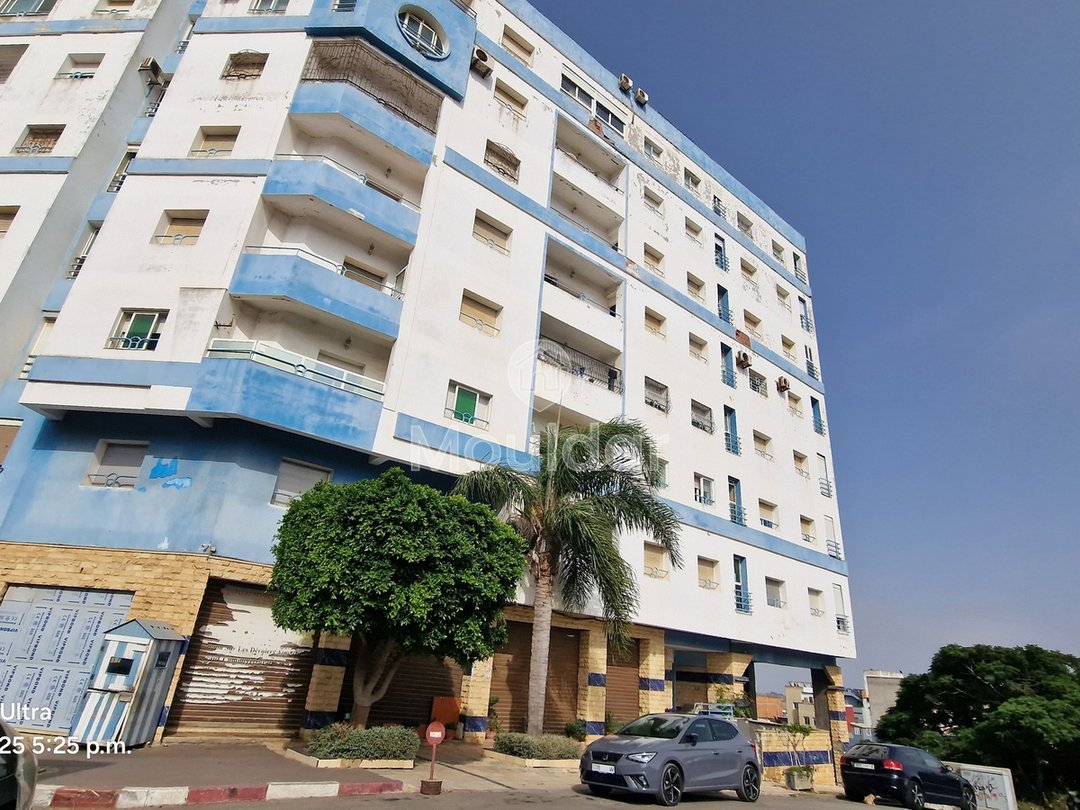 Perfect Escape: 3-Bedroom Apartment in Larache - Photo 16