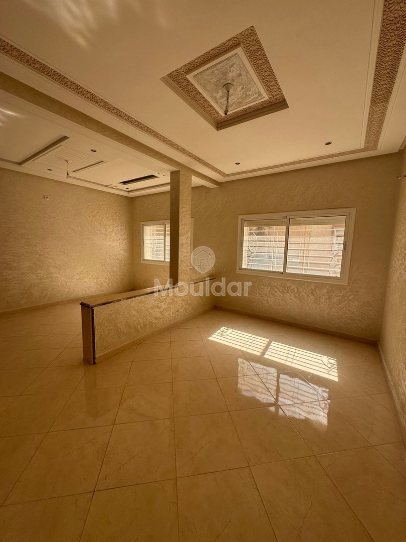 În vânzare: Apartament cu 3 camere în Fez – 101 m² de farmec - Photo 3