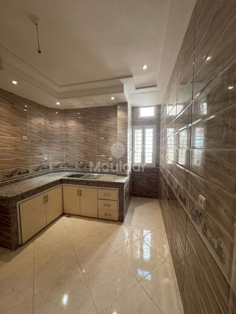 În vânzare: Apartament cu 3 camere în Fez – 101 m² de farmec - Photo 12