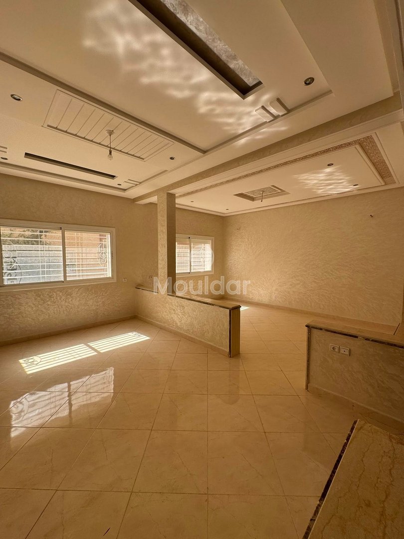 În vânzare: Apartament cu 3 camere în Fez – 101 m² de farmec - Photo 2