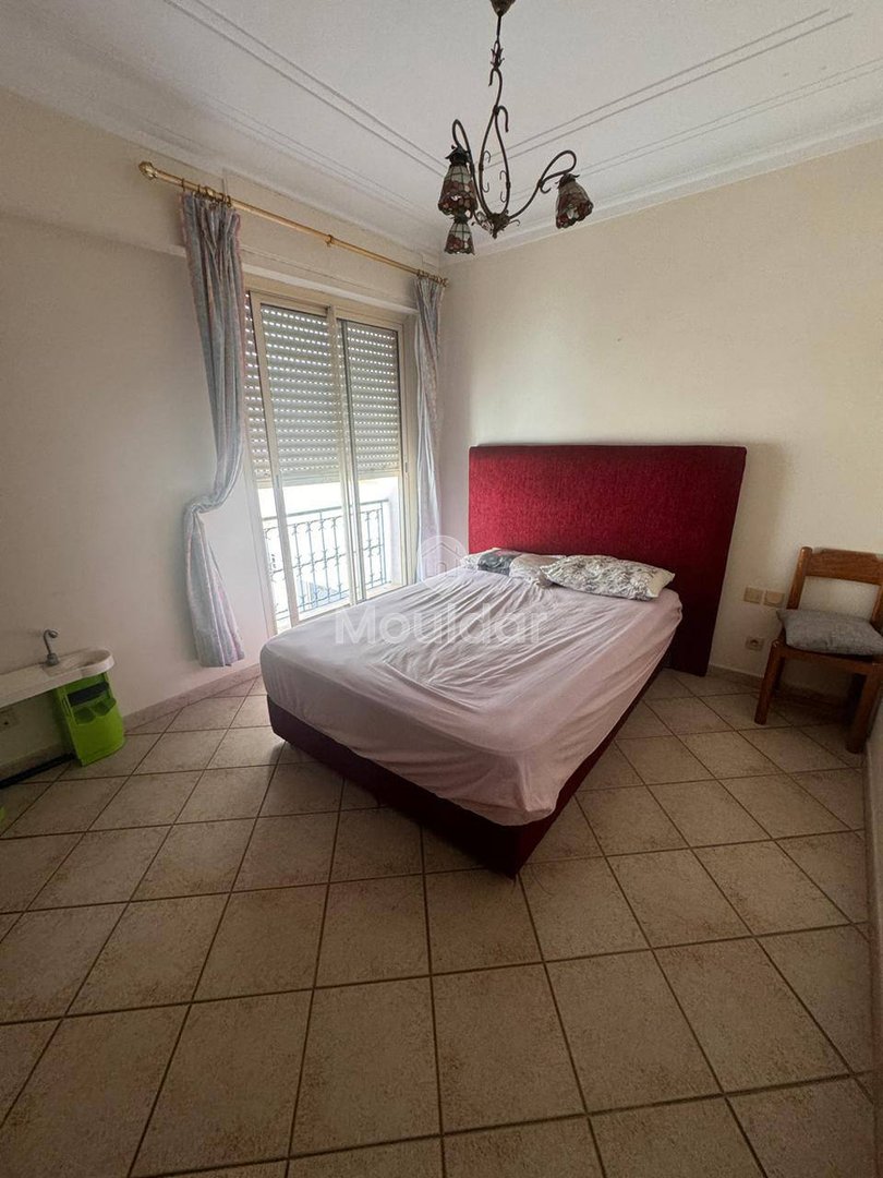 Spacious Apartment for Sale in the Golden Triangle, Casablanca - Photo 5