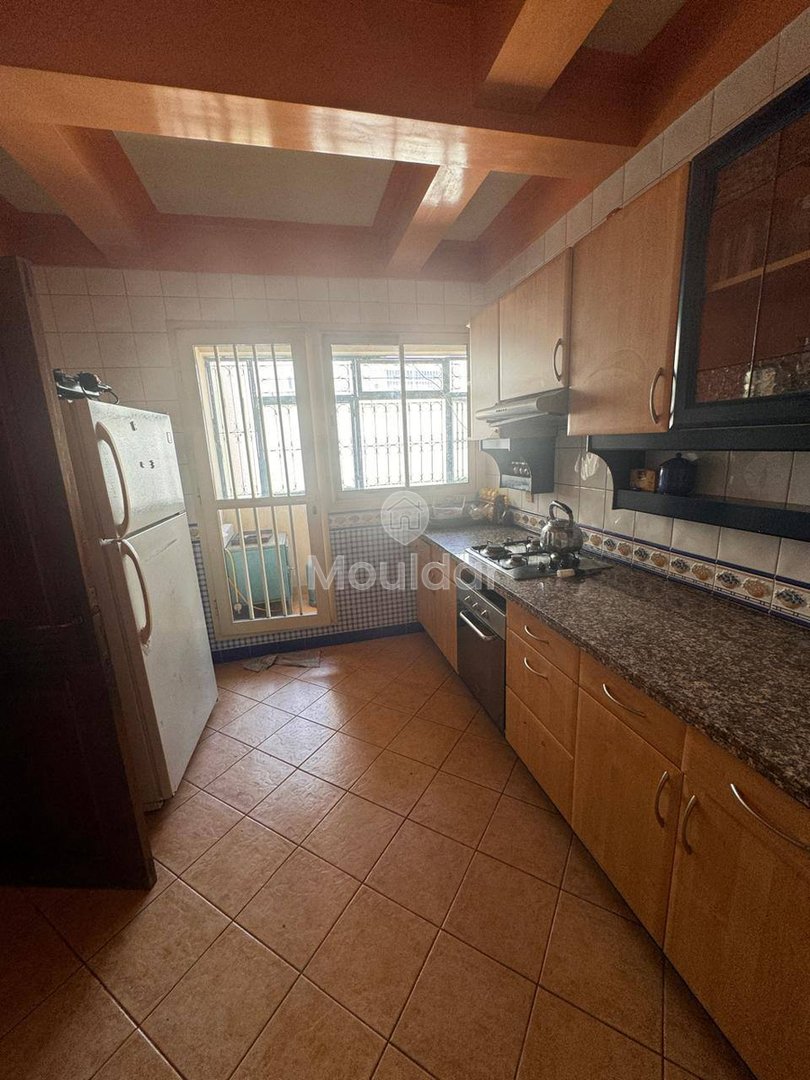 Spacious Apartment for Sale in the Golden Triangle, Casablanca - Photo 7