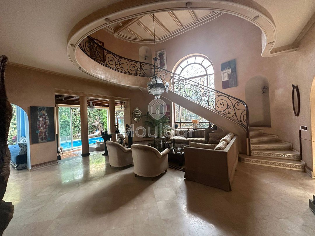 فيلا استثنائية في الدار البيضاء: فاخرة وواسعة وعصرية - Photo 4