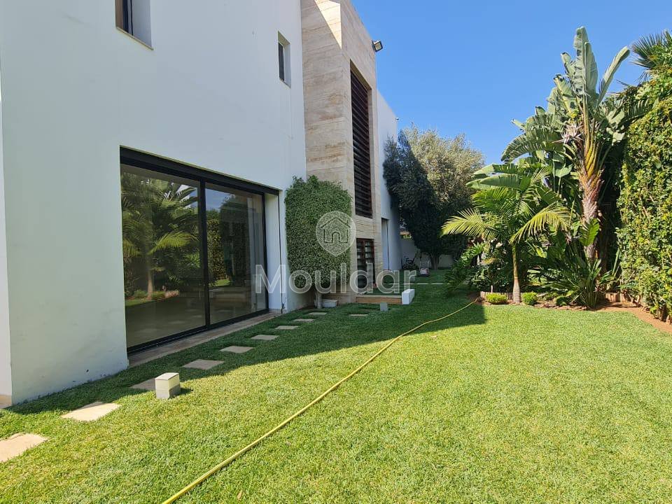 Bouskoura'da Kiralık Geniş Villa - Green Town - Photo 2