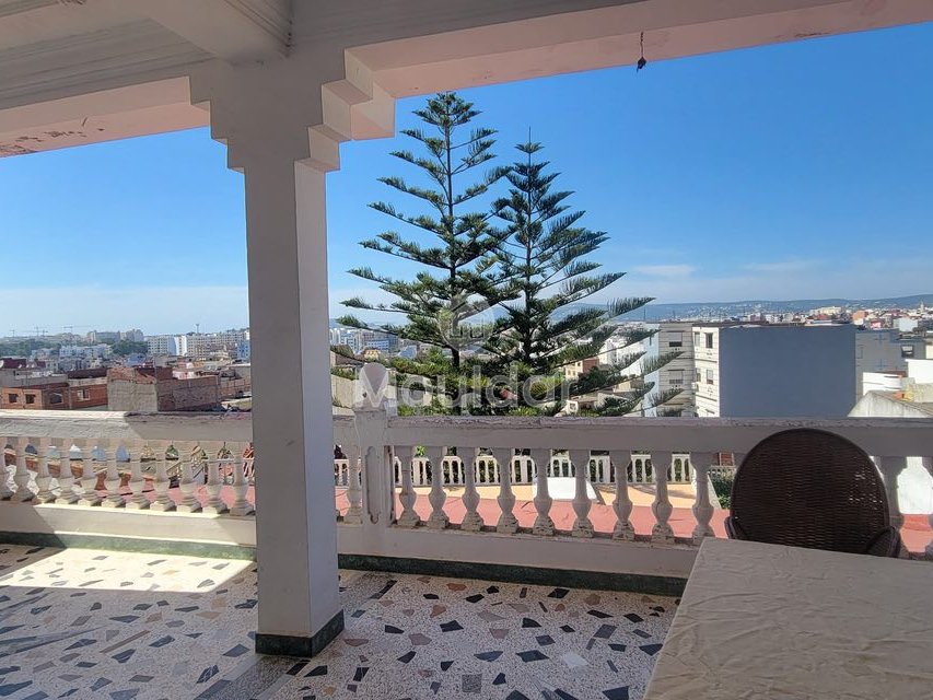 Ruime Vakantievilla in Gueznaia: 5 Slaapkamers Comfort - Photo 9