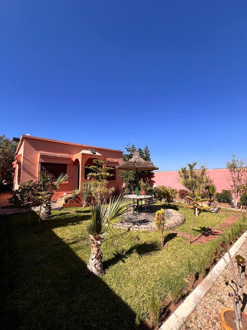 فيلا للبيع في الصويرة - 3 غرف نوم، 1000م² - Photo 1