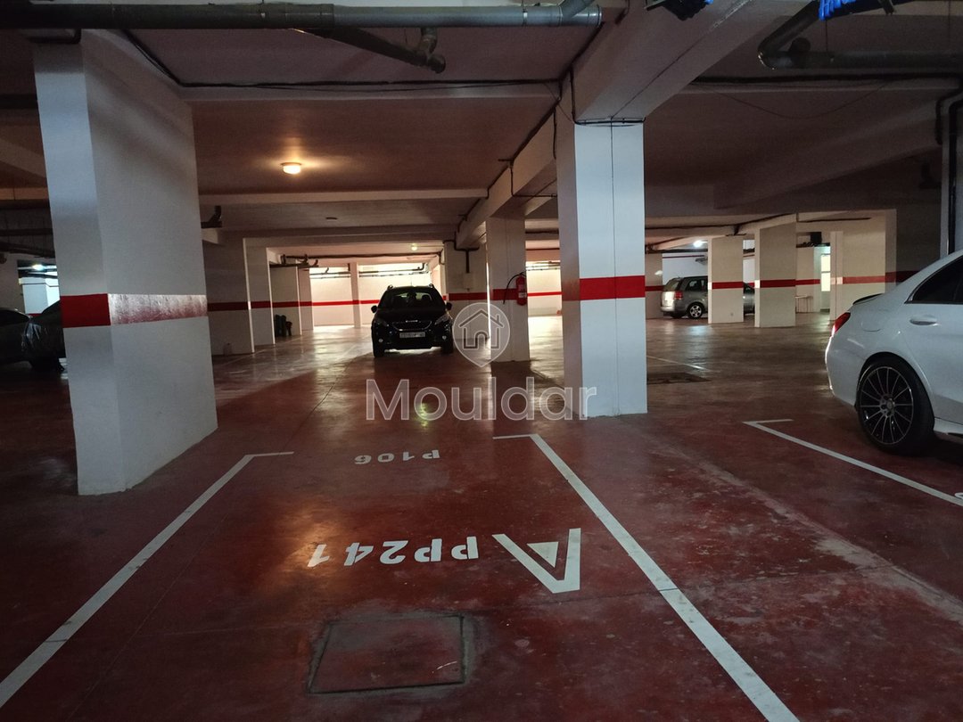Appartamento in affitto a Tanger: Spazio soleggiato di 160 m² - Photo 9