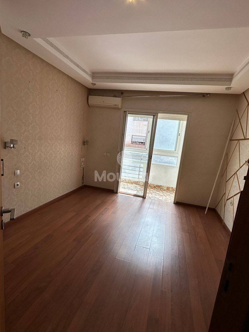 În exclusivitate Atlas Négoce, descoperiți acest apartament de lux în vânzare în cartierul El Fida din Casablanca. - Photo 3