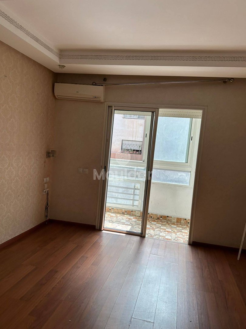 În exclusivitate Atlas Négoce, descoperiți acest apartament de lux în vânzare în cartierul El Fida din Casablanca. - Photo 4