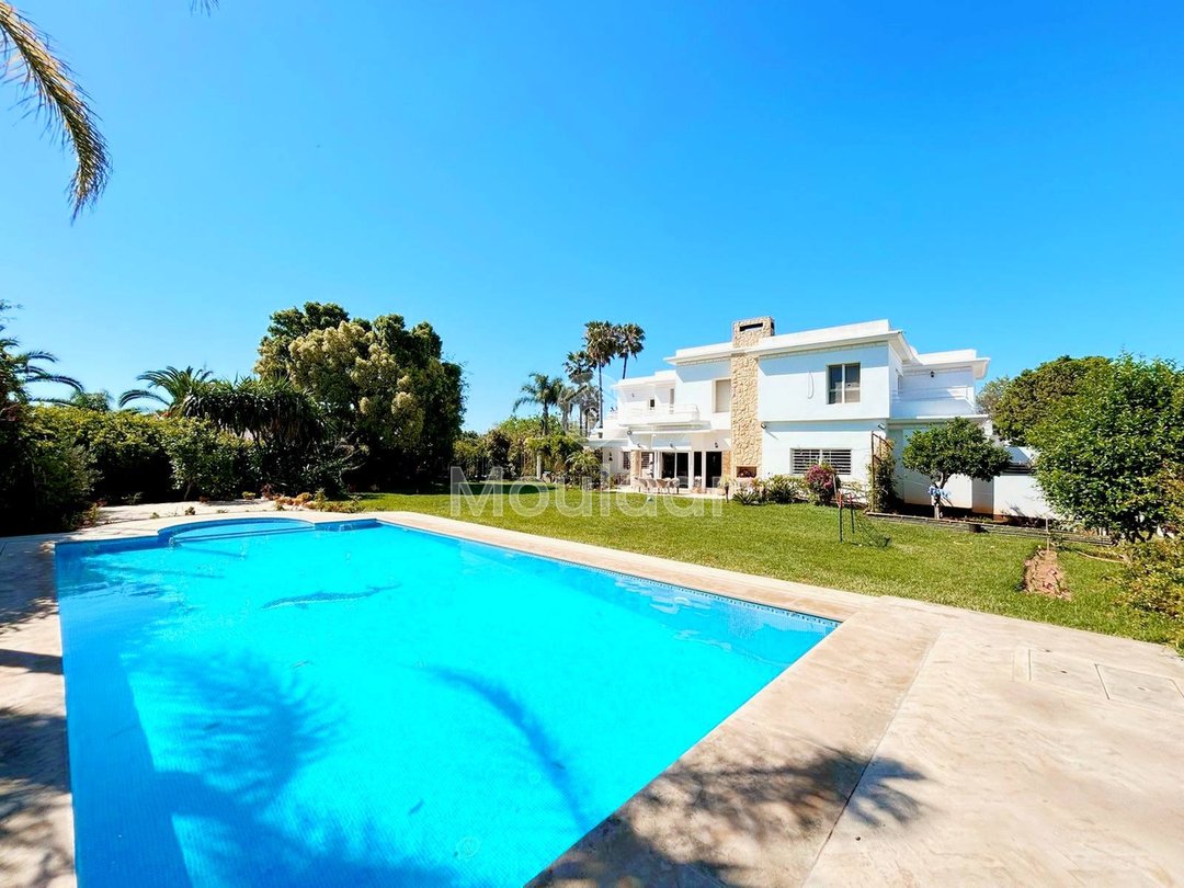 فيلا فاخرة للإيجار في الرباط - 2000 متر مربع من المساحة الأنيقة - Photo 7