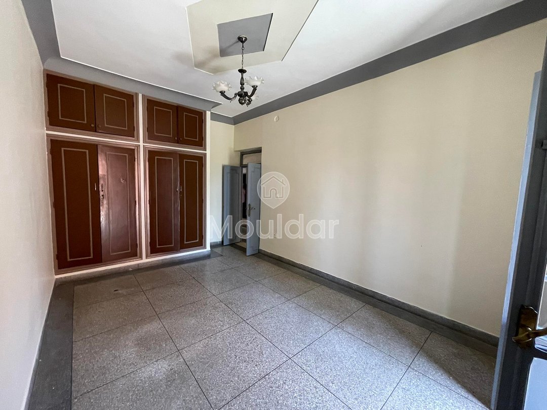 Luminoso Appartamento con 3 camere da letto da affittare a Marrakech - Photo 1