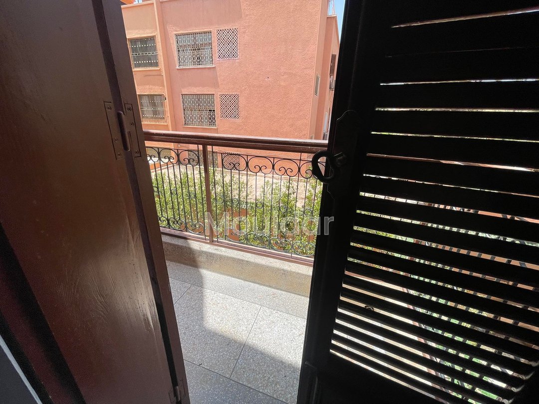 Luminoso Appartamento con 3 camere da letto da affittare a Marrakech - Photo 11