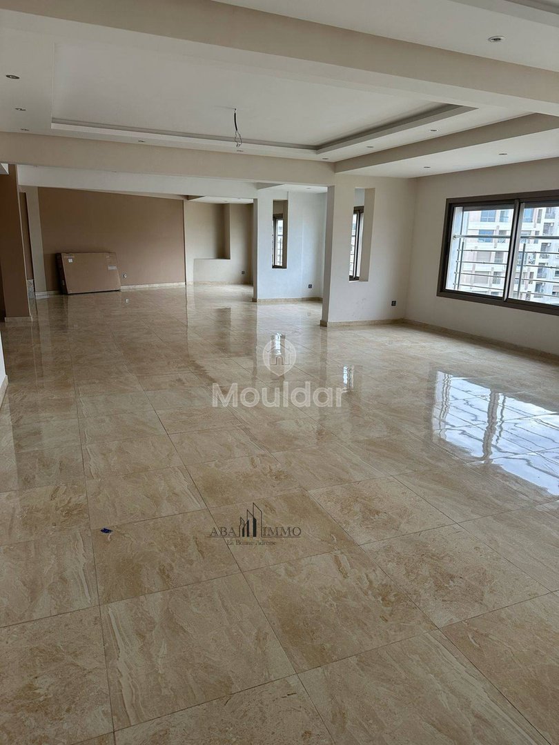 Kiralık Şahane Daire – Bourgogne, Casablanca, 240m² - Photo 2