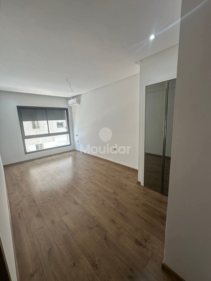 Kiralık Daire: Hastaneler Mahallesinde 2 yatak odalı - Photo 1