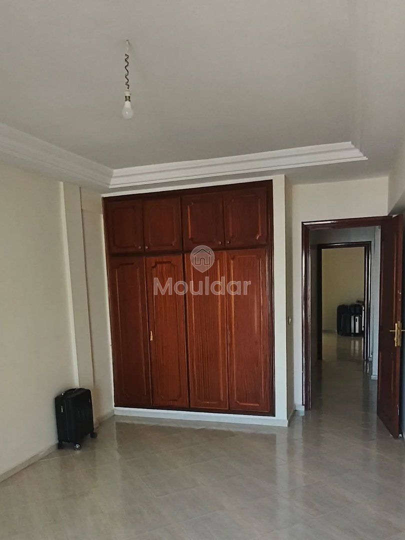 Μια ευρύχωρη διαμέρισμα προς πώληση στο Κενίτρα - 150 τ.μ. - Photo 3