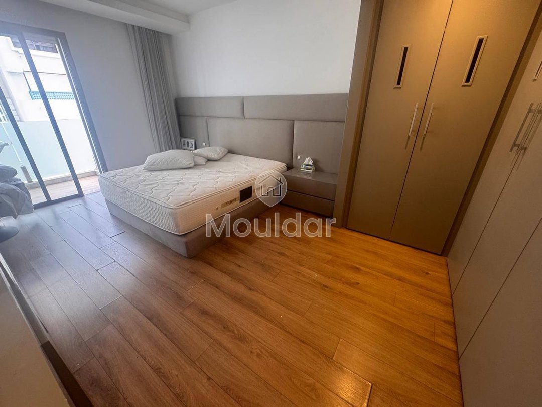 Beautiful 3-Bedroom Apartment for Sale in Racine, Casablanca - Photo 4