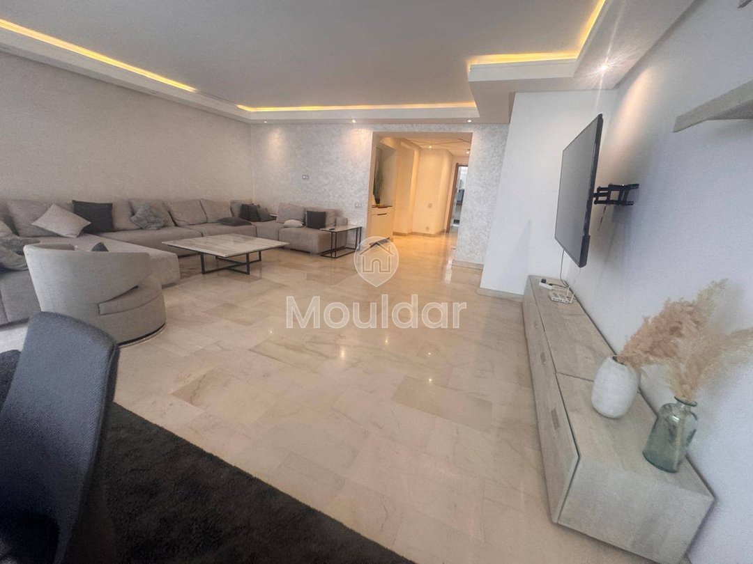Beautiful 3-Bedroom Apartment for Sale in Racine, Casablanca - Photo 3