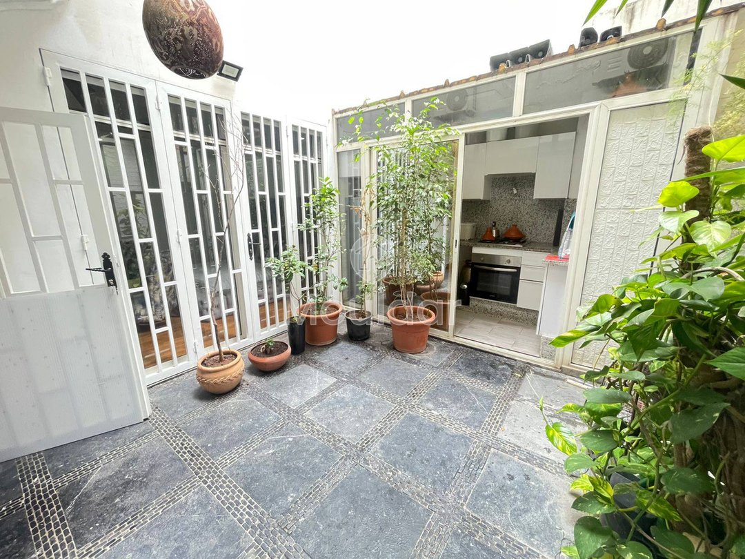 Spacious Apartment for Sale in Casablanca - Racine, 247m² - Photo 11