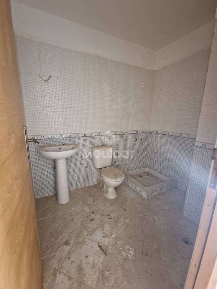 Spacious Apartment for Sale in Ksar el-Kebir - 80m² - Photo 22