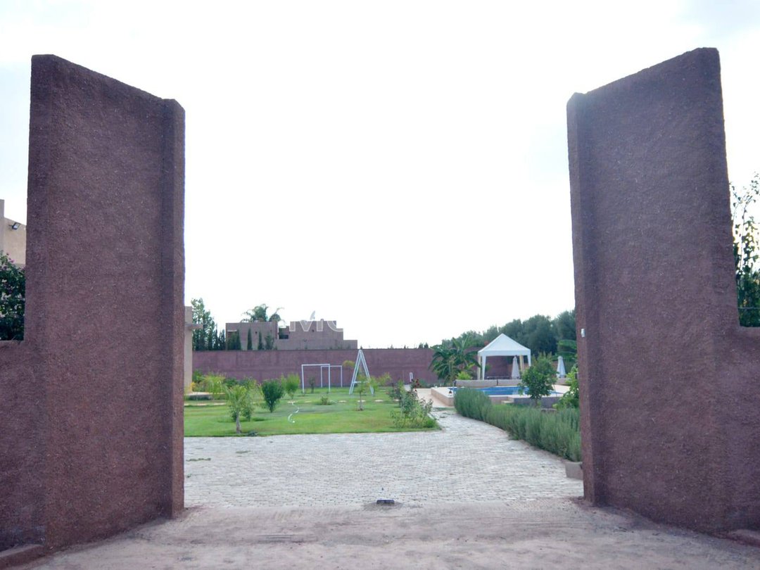 اهرب إلى مراكش: فيلا فاخرة لقضاء العطلات - Photo 8