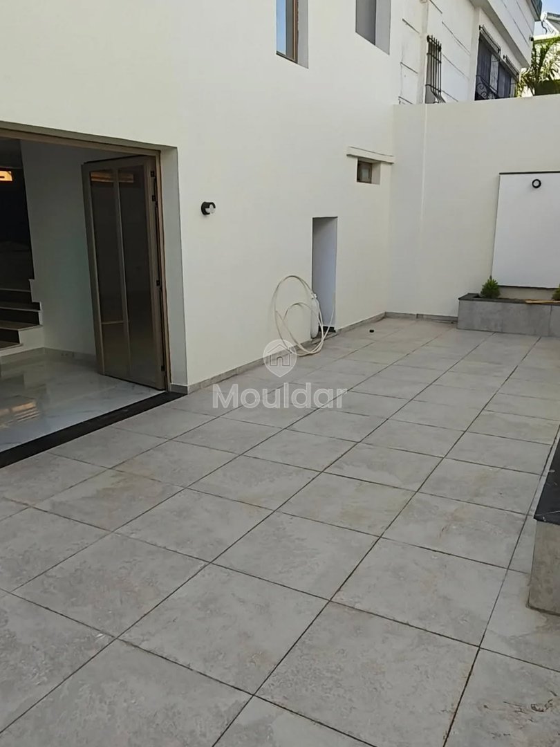 فيلا للبيع في القنيطرة: 3 غرف نوم، 200م² - Photo 13