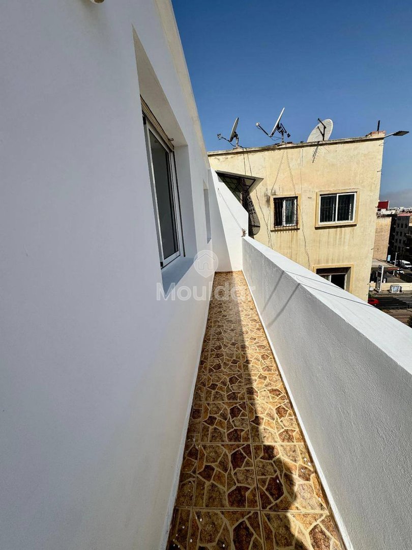 For Sale: Charming 2 Bedroom Apartment in Maarif, Casablanca - Photo 9