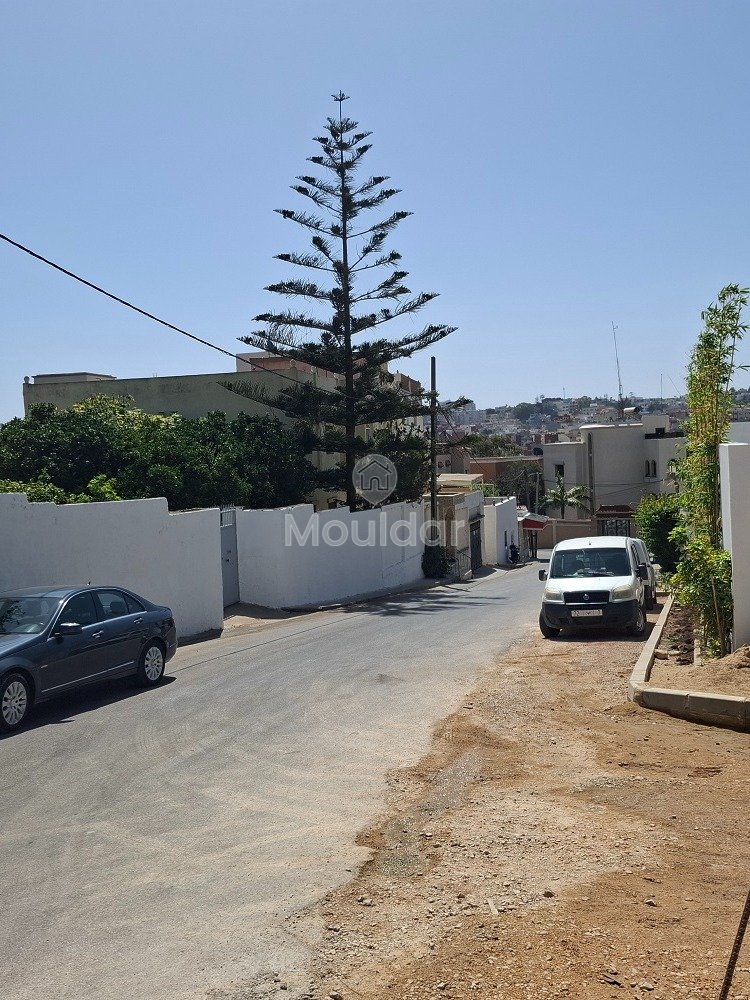 قطعة أرض مساحتها 570 م² في طنجة: ابنِ فيلتك المثالية - Photo 1