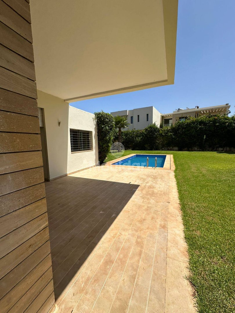 Villa mozzafiato da affittare a Casablanca – 4 camere spaziose - Photo 1